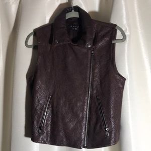 Theory burgundy moto vest, excellent condition
